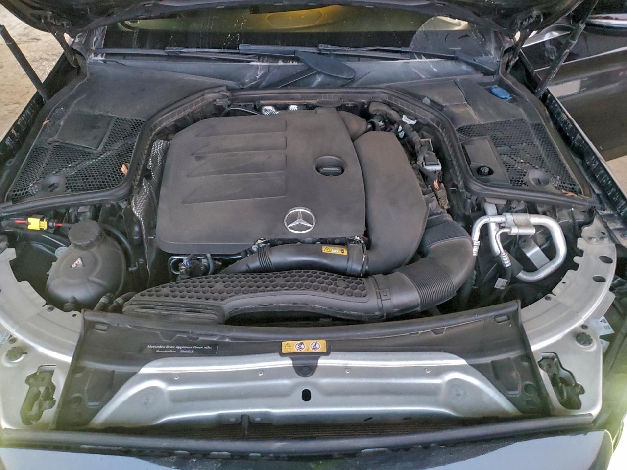 MERCEDES-BENZ C-CLASS 300