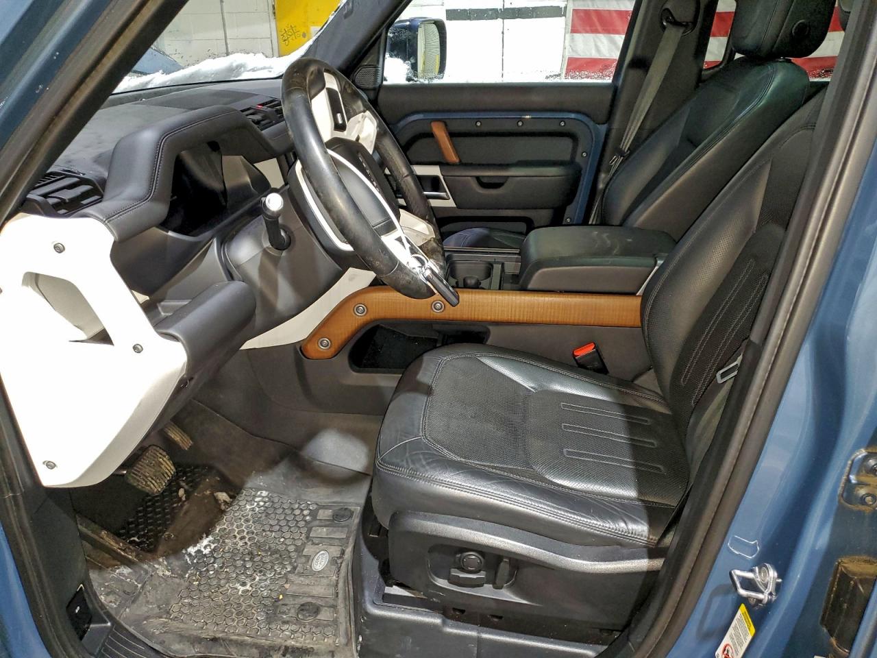 LAND ROVER DEFENDER 110 SE