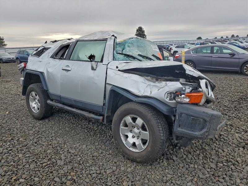 2007 TOYOTA FJ CRUISER #3301957436