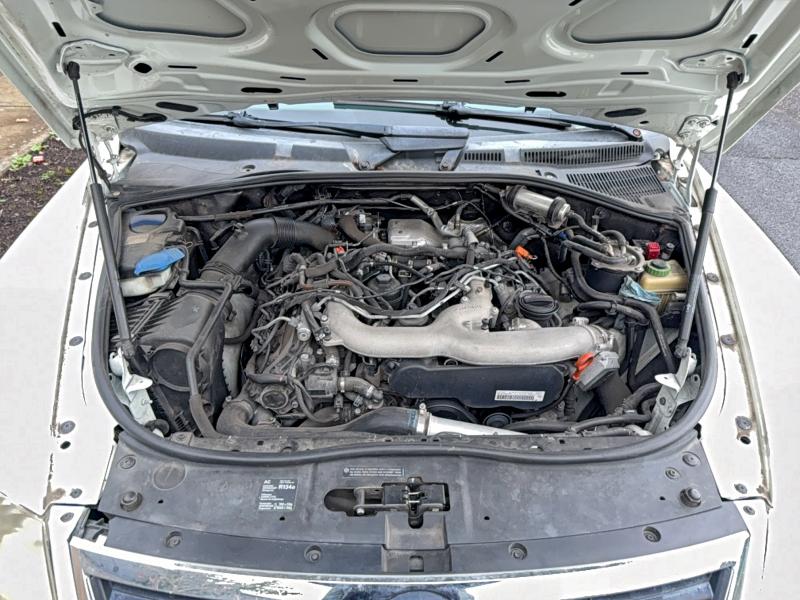 2009 VOLKSWAGEN TOUAREG 2 #3303864692