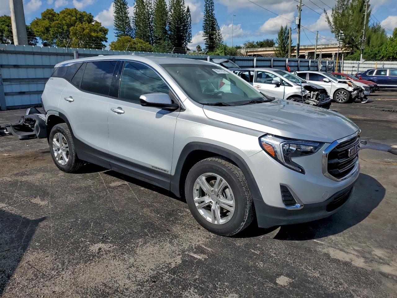 GMC TERRAIN SLE