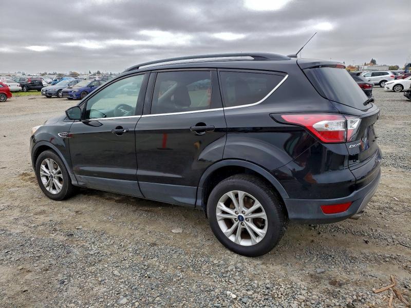2018 FORD ESCAPE SE #3301729352