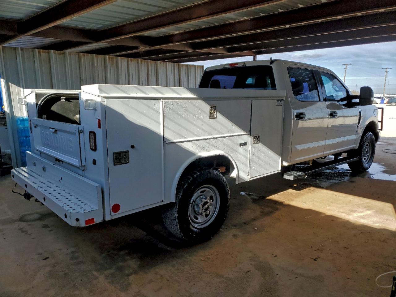 FORD F-250 SUPER DUTY