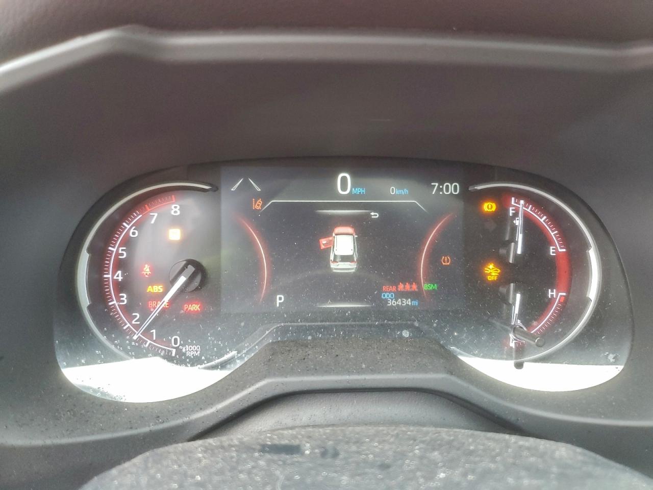 TOYOTA RAV4 XLE PREMIUM