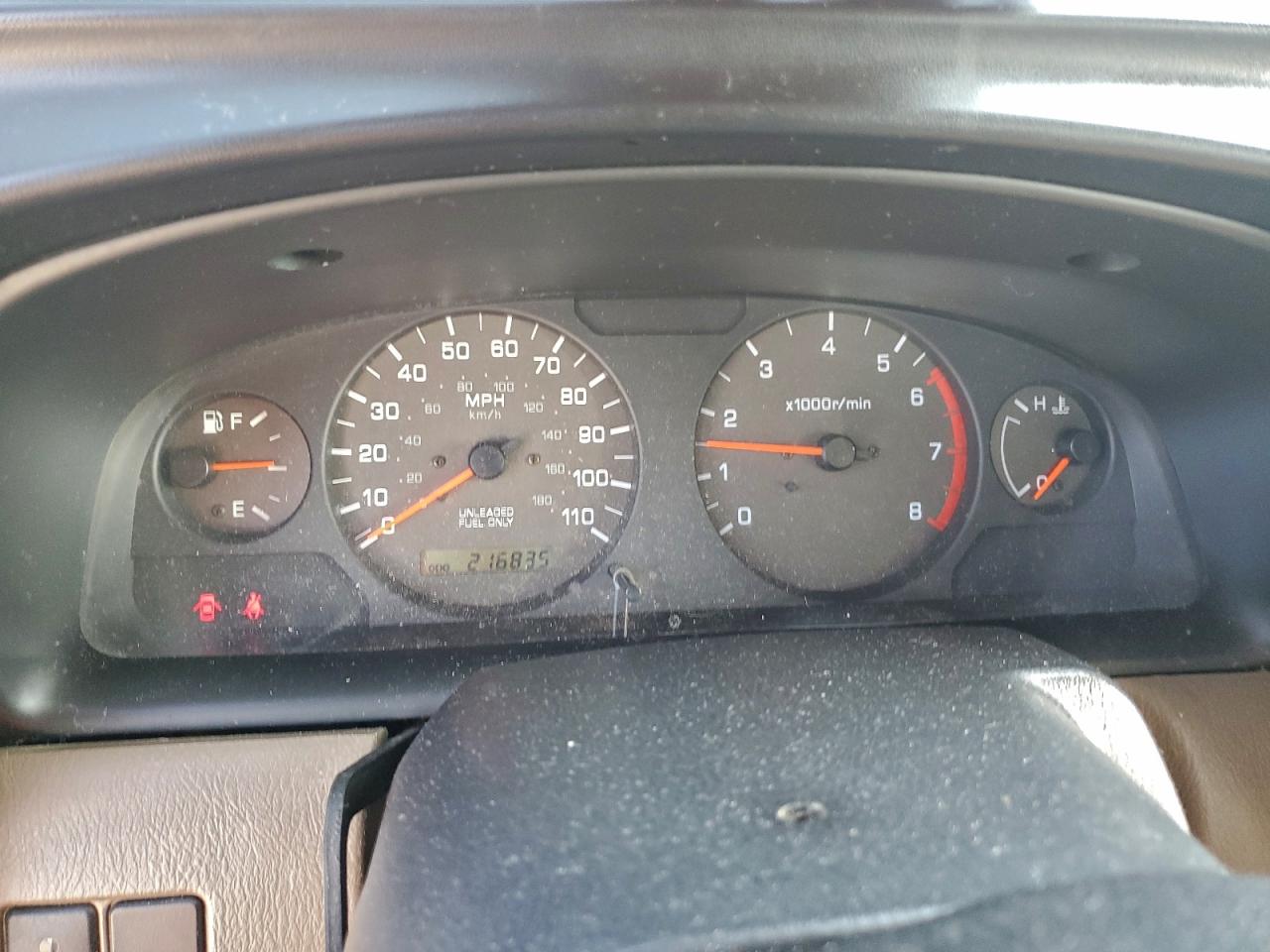 Lot #3309369980 2000 NISSAN FRONTIER C