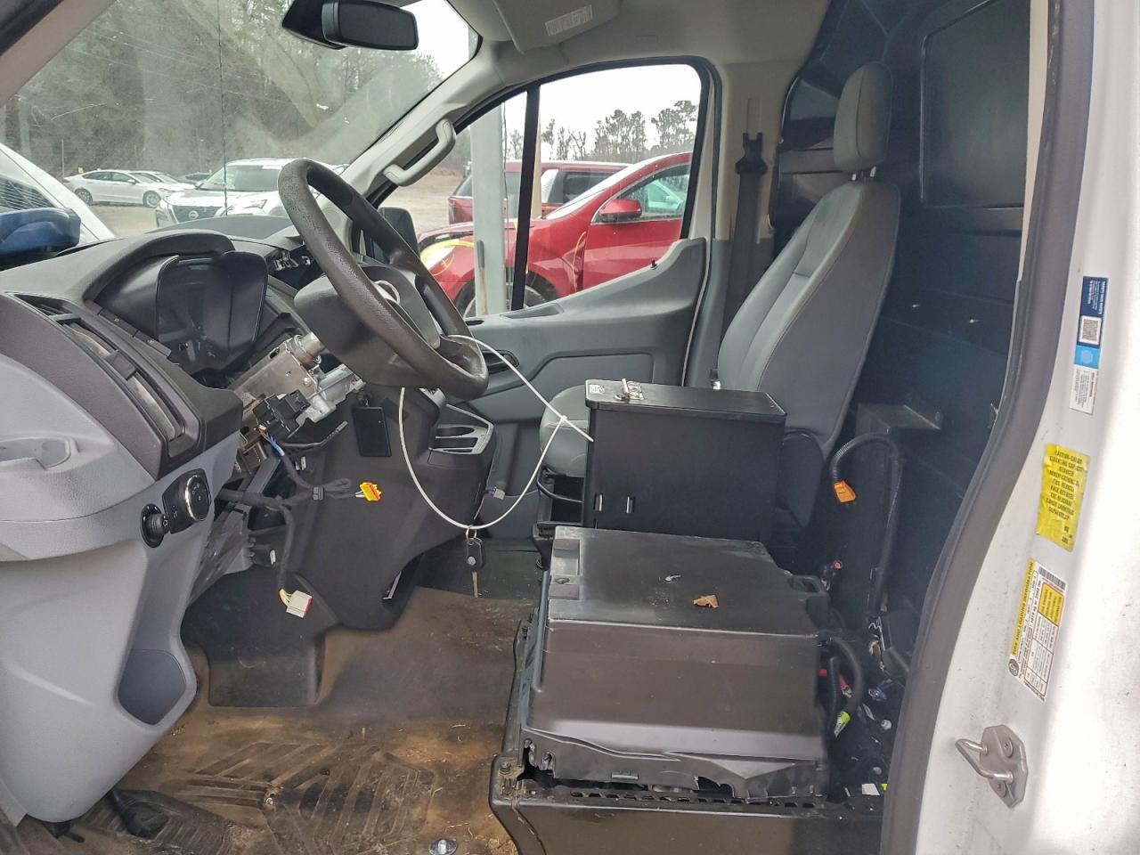 Lot #3316793411 2018 FORD TRANSIT T-