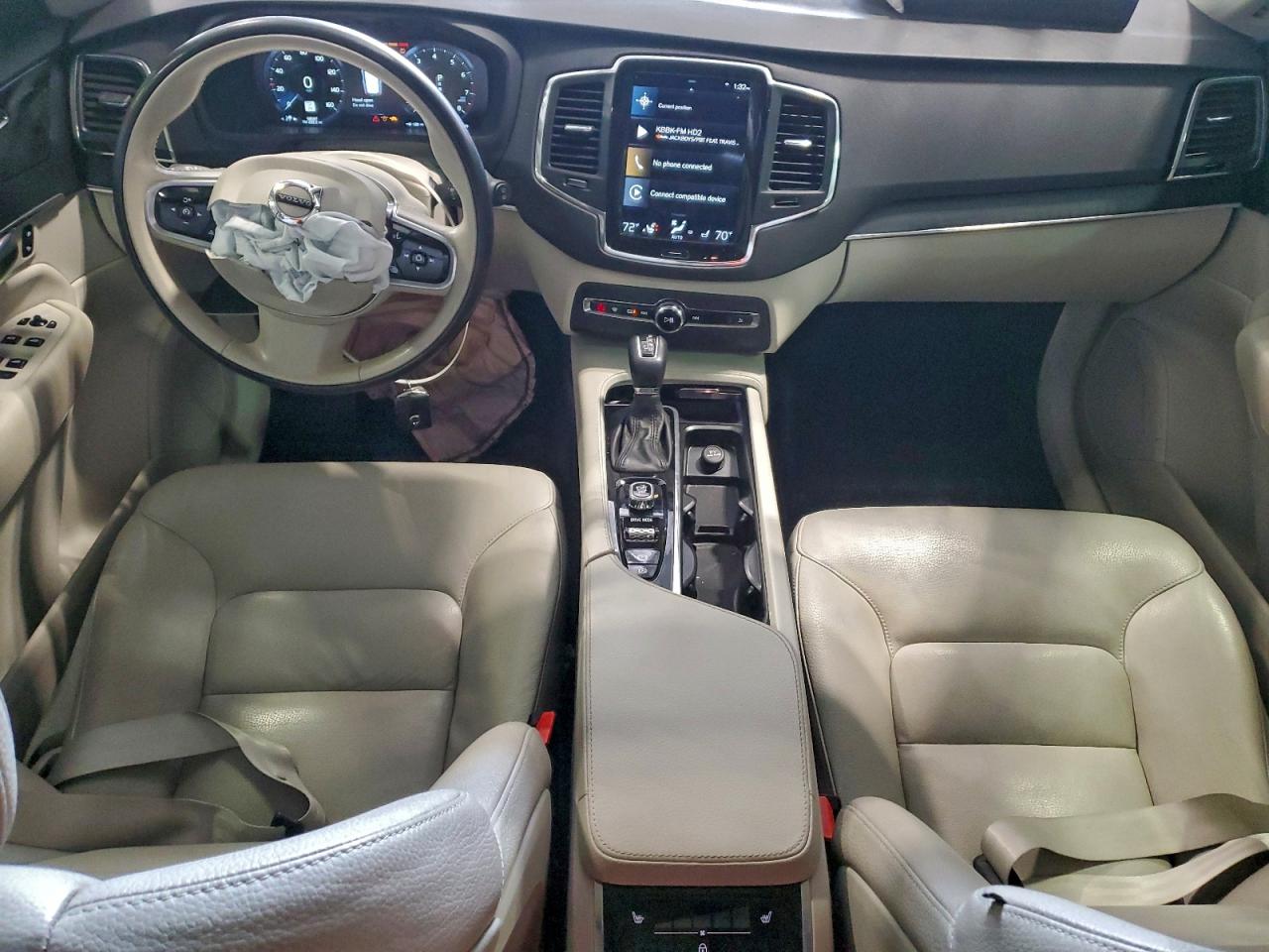 VOLVO XC90 T6 MOMENTUM