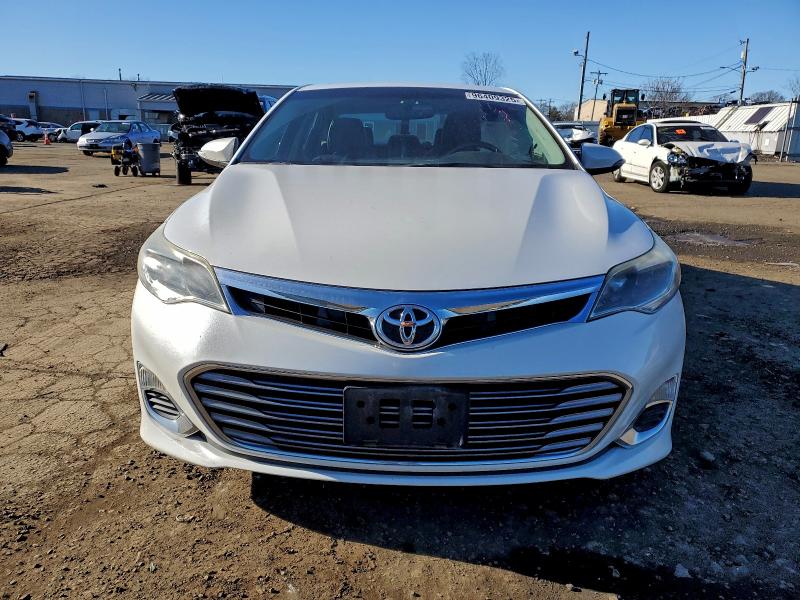 2015 TOYOTA AVALON XLE #3318870948