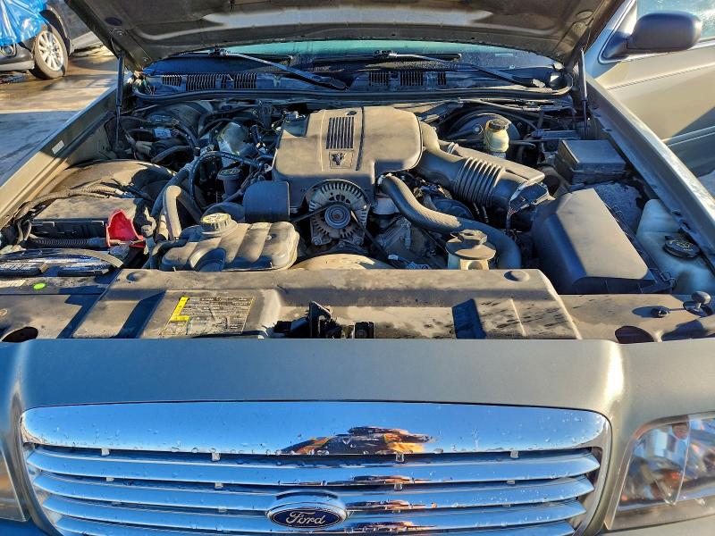 2004 FORD CROWN VICT #3311507238
