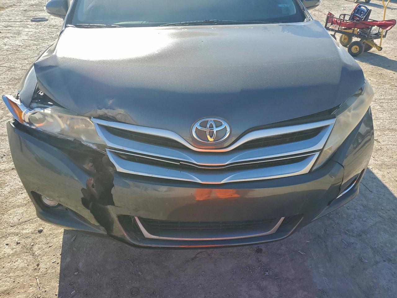 TOYOTA VENZA LE