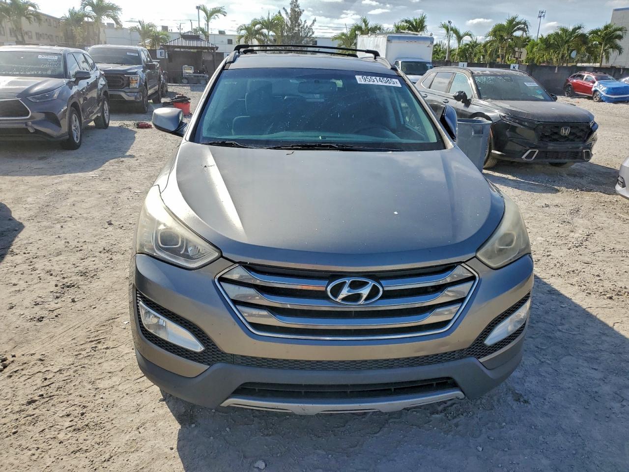 Lot #3305307335 2014 HYUNDAI SANTA FE S