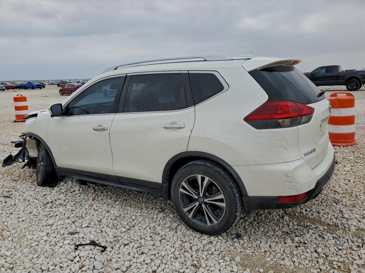 Lot #3311759728 2019 NISSAN ROGUE S