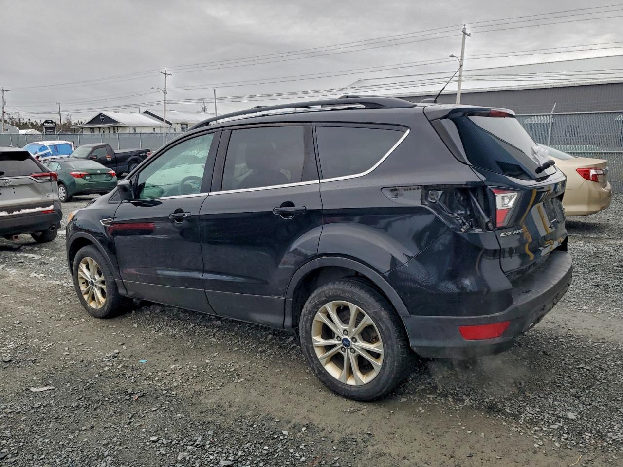 FORD ESCAPE SE