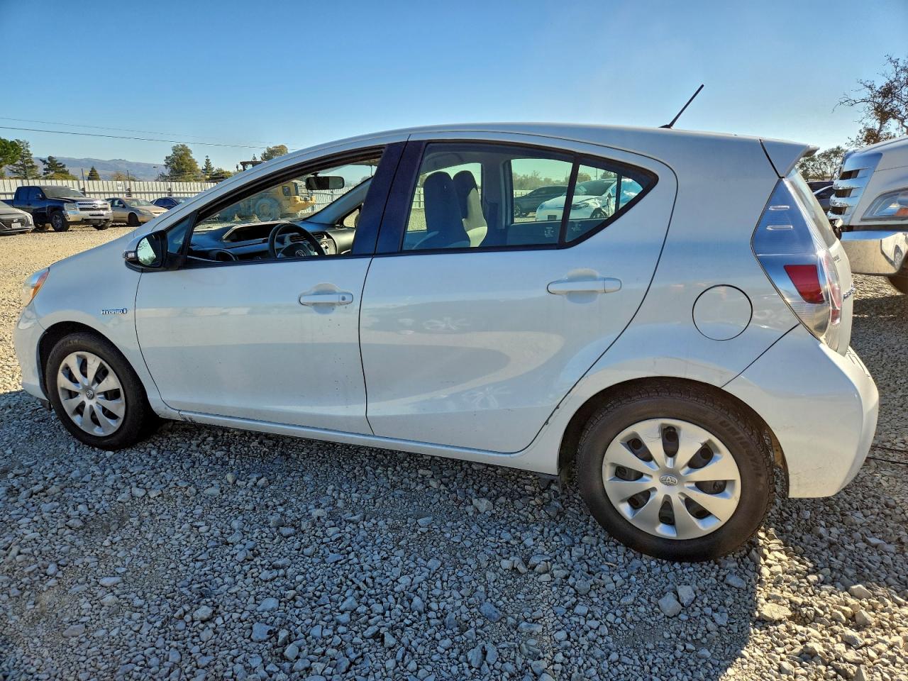 TOYOTA PRIUS C