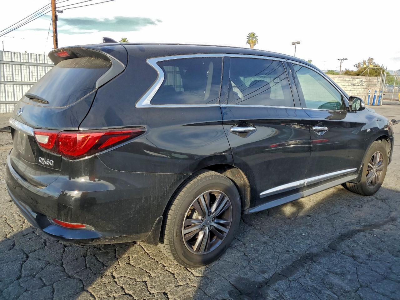 Lot #3319348758 2017 INFINITI QX60