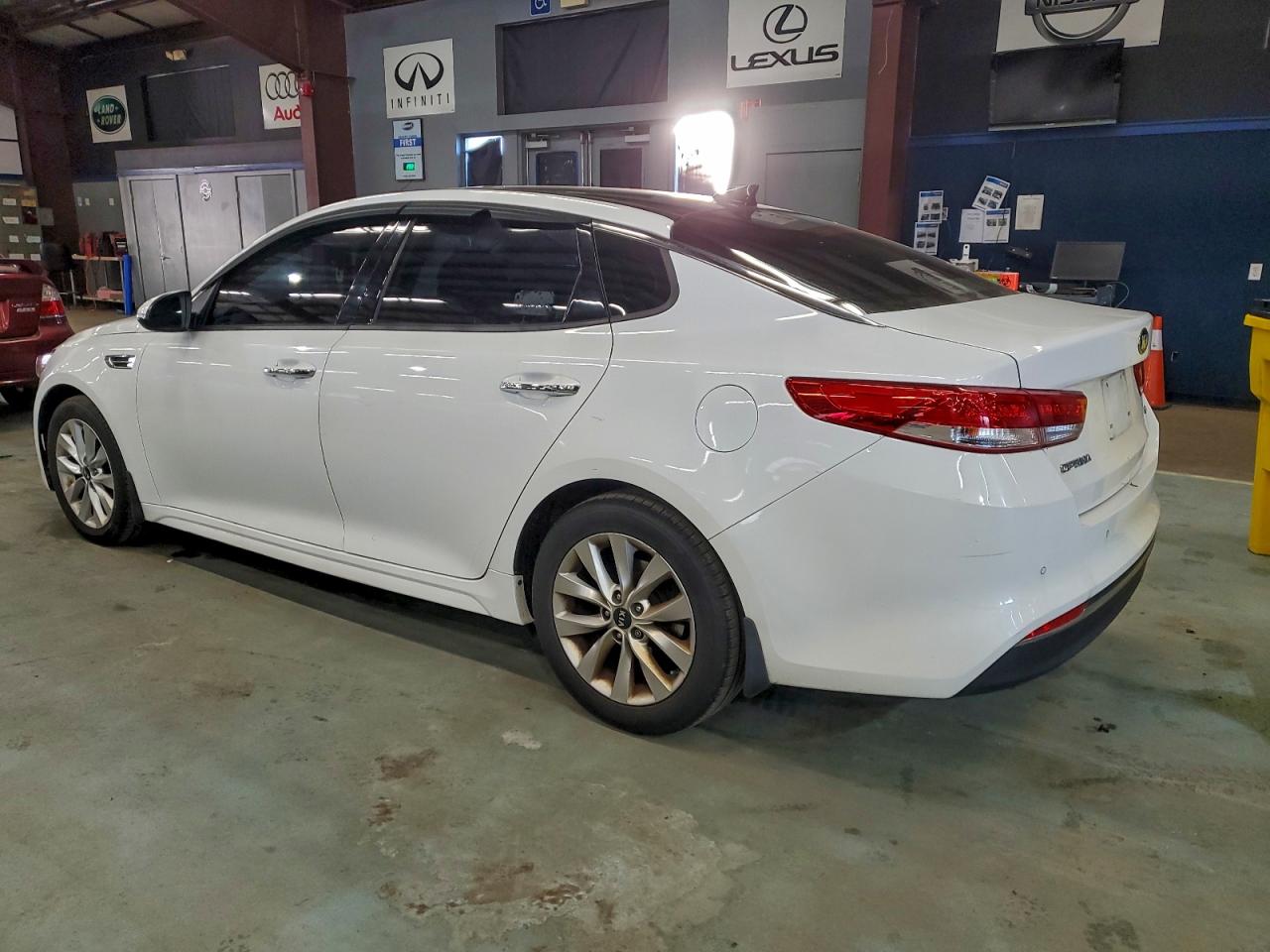 Lot #3309315006 2016 KIA OPTIMA EX