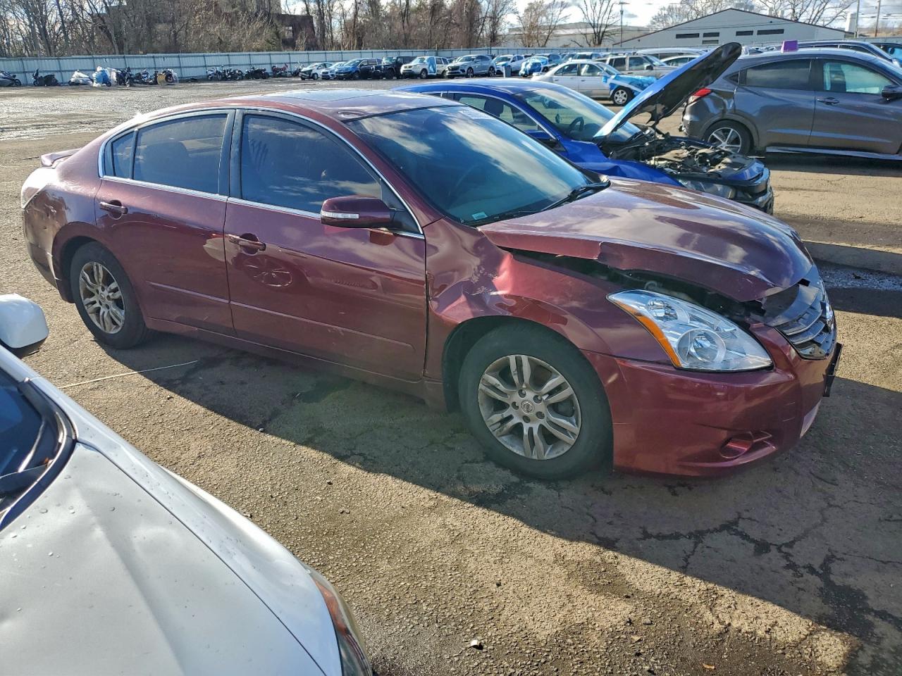 NISSAN ALTIMA BASE