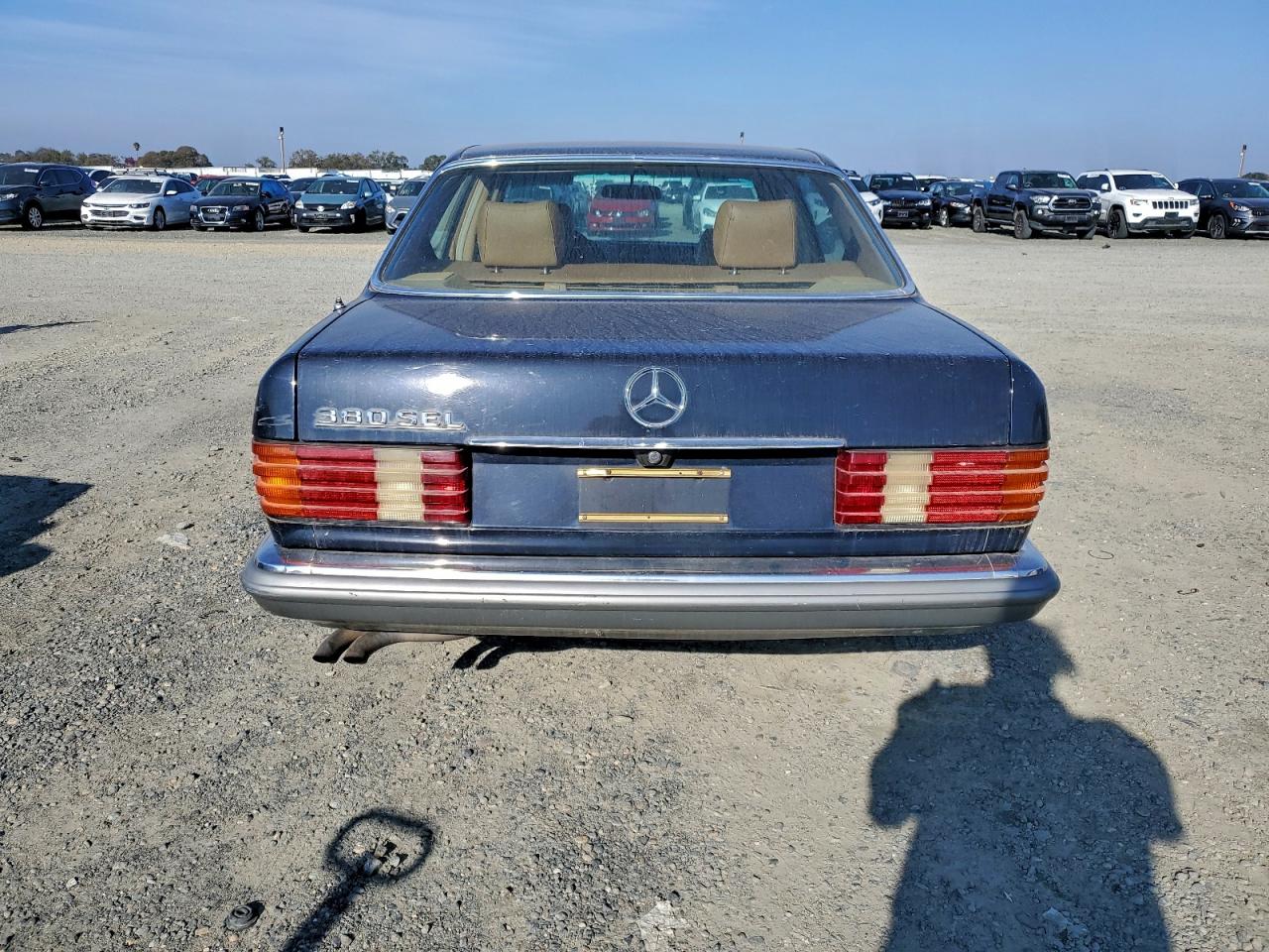 Lot #3302879895 1983 MERCEDES-BENZ 380 SEL