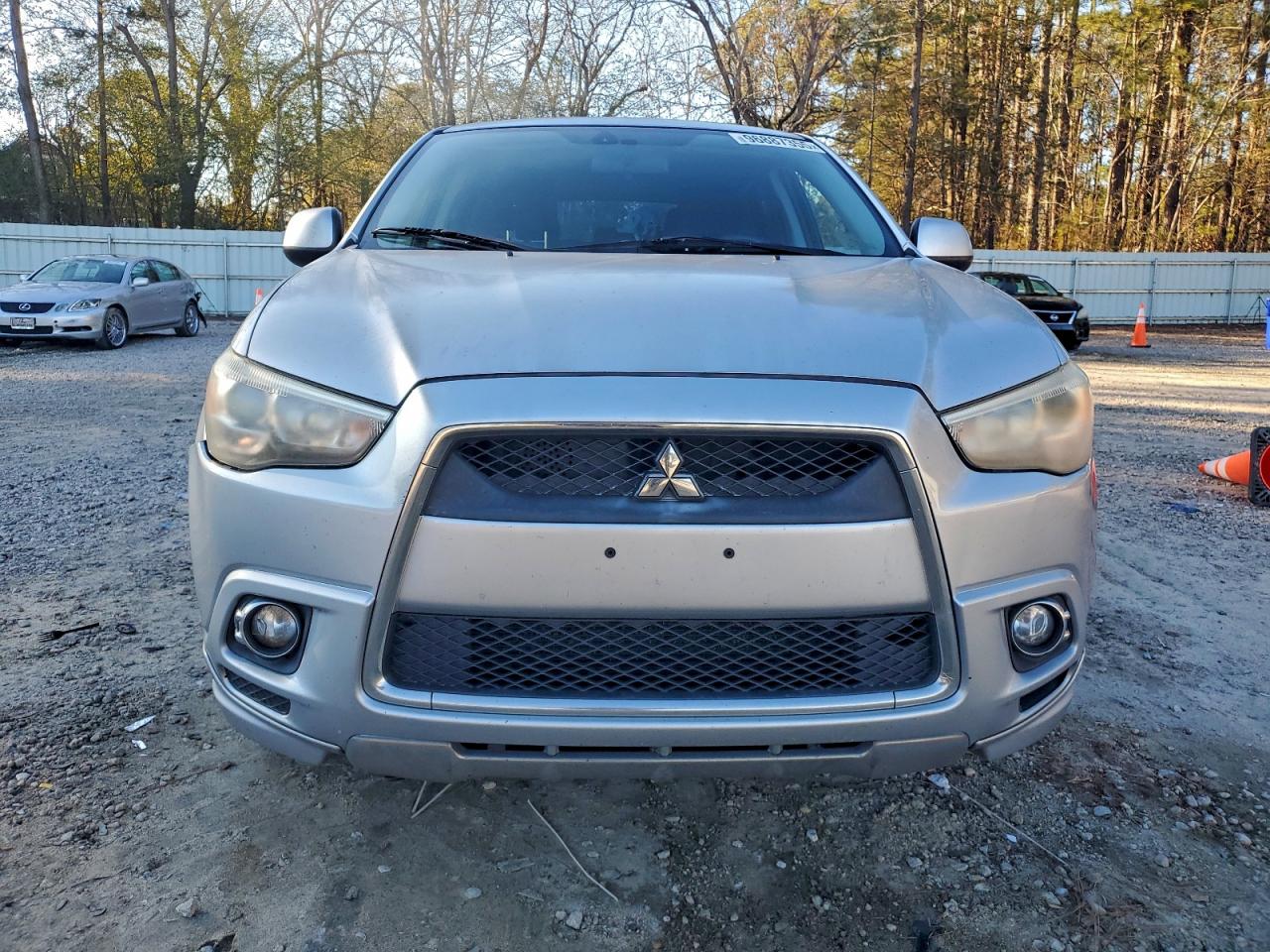 Lot #3316843701 2011 MITSUBISHI OUTLANDER