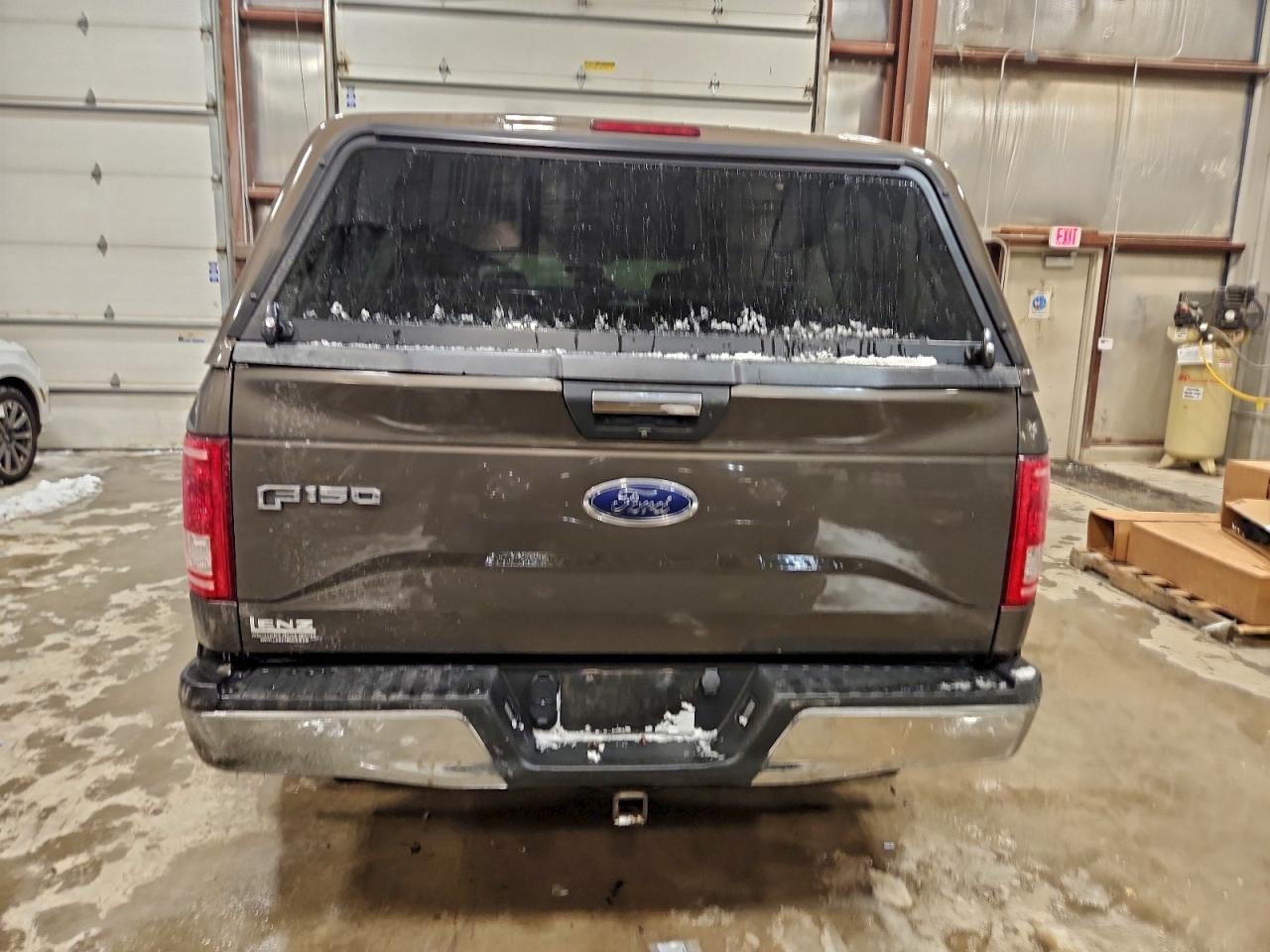 FORD F-150 SUPER CAB