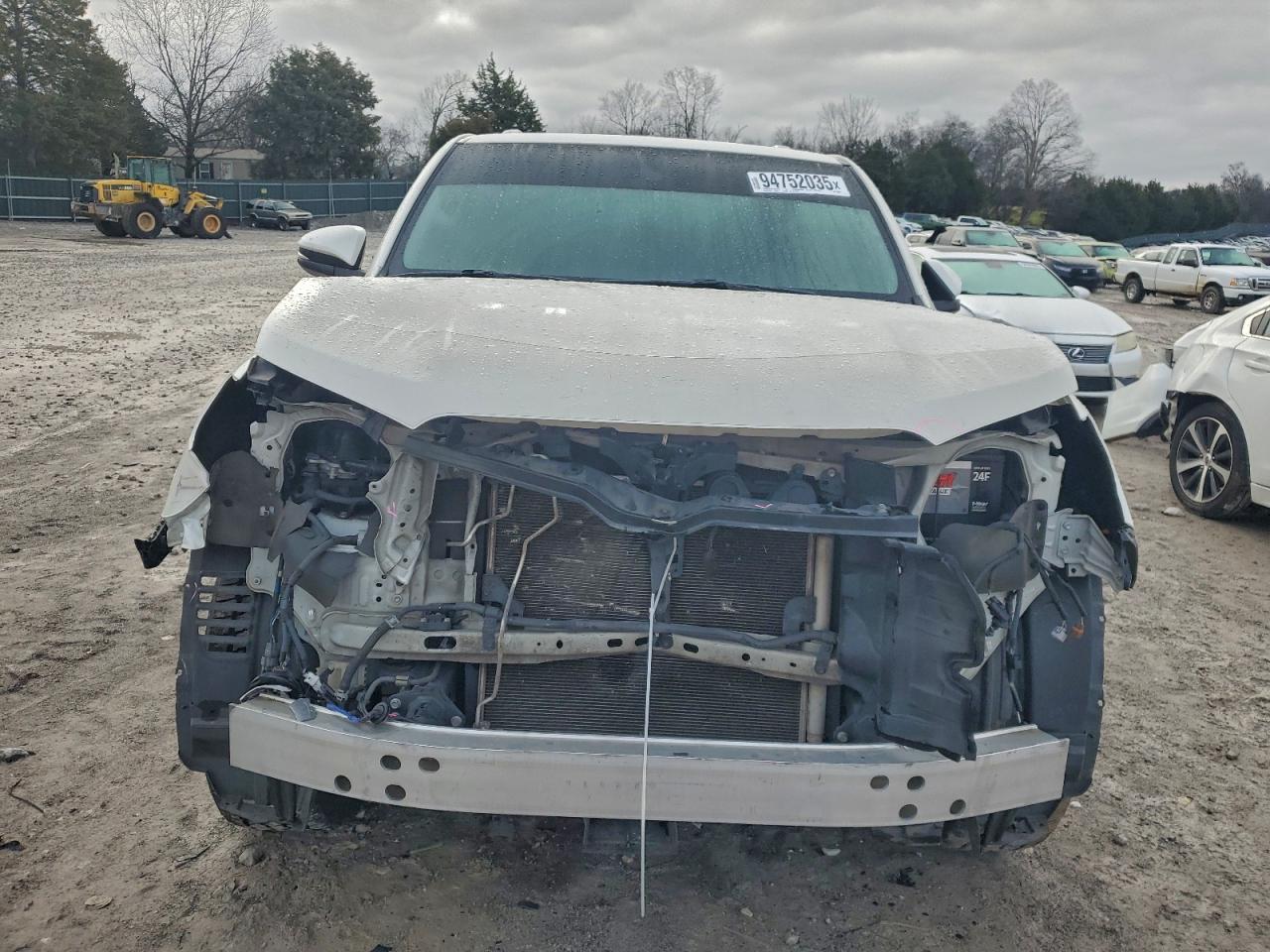 TOYOTA 4RUNNER SR5/SR5 PREMIUM