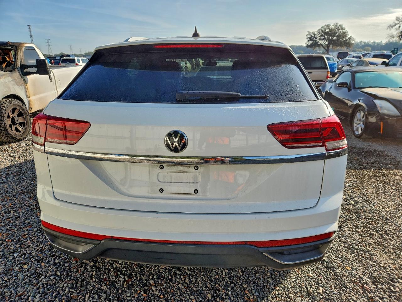 VOLKSWAGEN ATLAS CROSS SPORT S