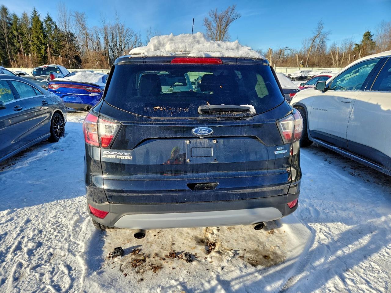 FORD ESCAPE SE