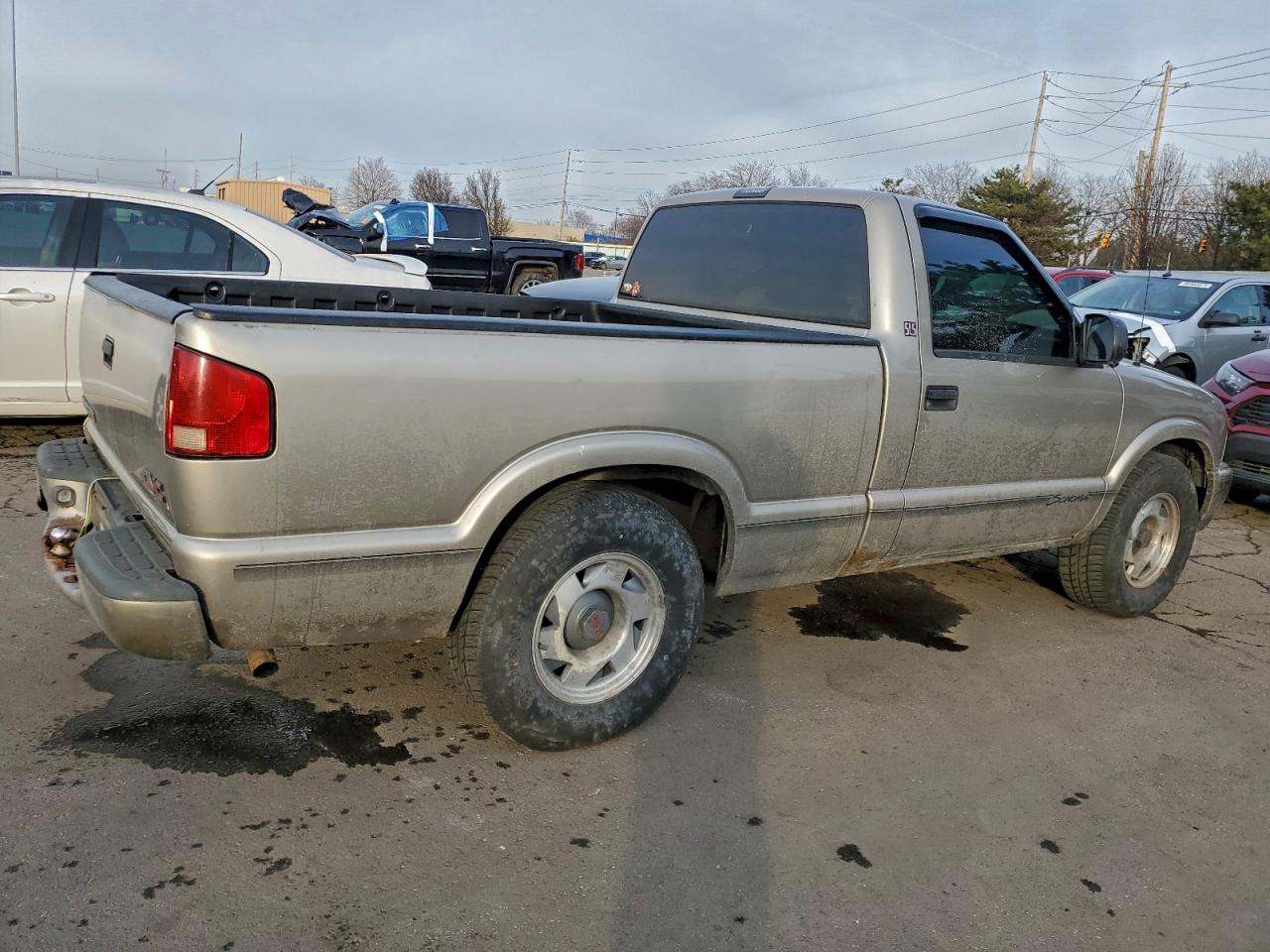 Lot #3310415017 1998 GMC SONOMA