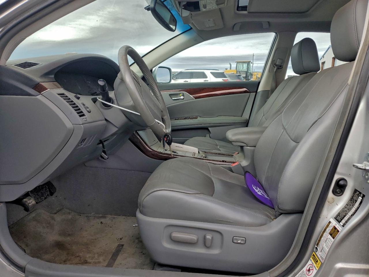 Lot #3311691226 2009 TOYOTA AVALON XL