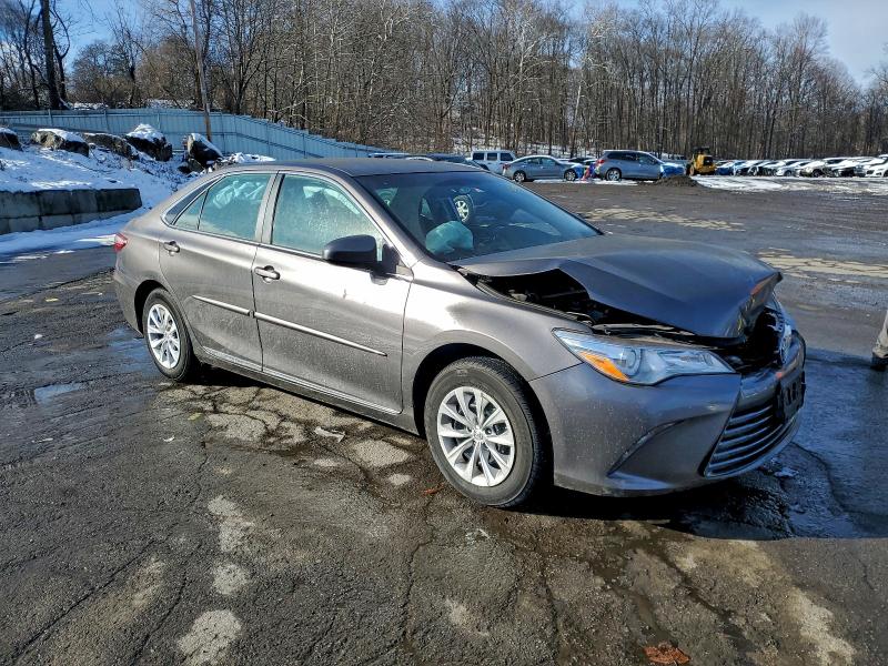 2017 TOYOTA CAMRY LE #3305302333