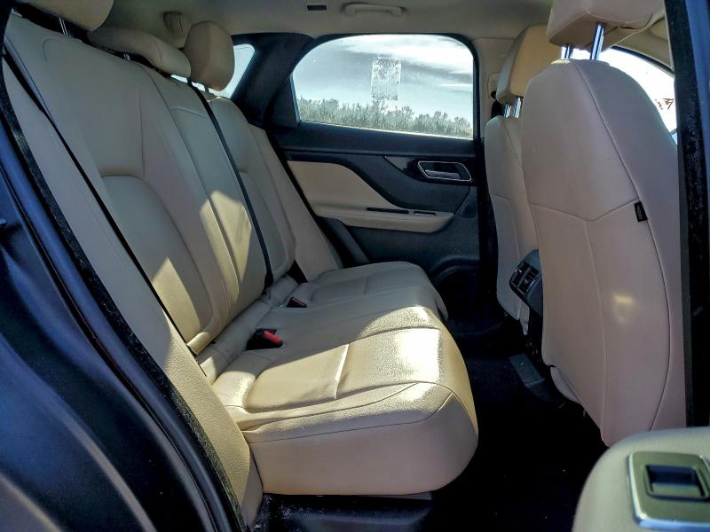 2017 JAGUAR F-PACE PRE #3318915962