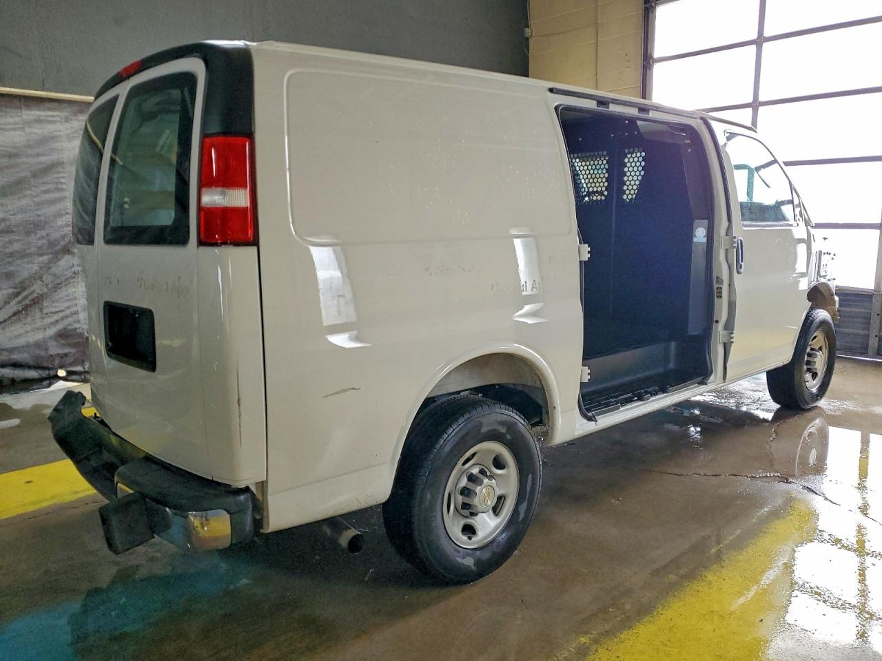 Lot #3311479259 2025 CHEVROLET EXPRESS