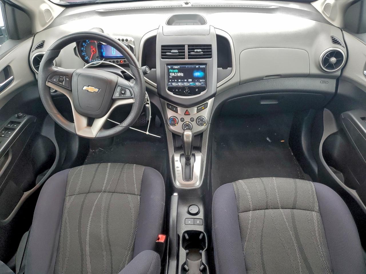 CHEVROLET SONIC LT