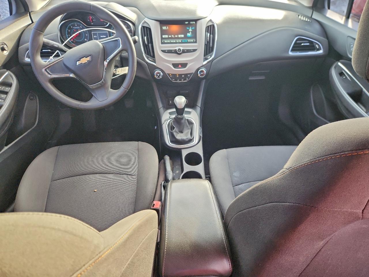 Lot #3309280628 2018 CHEVROLET CRUZE LS