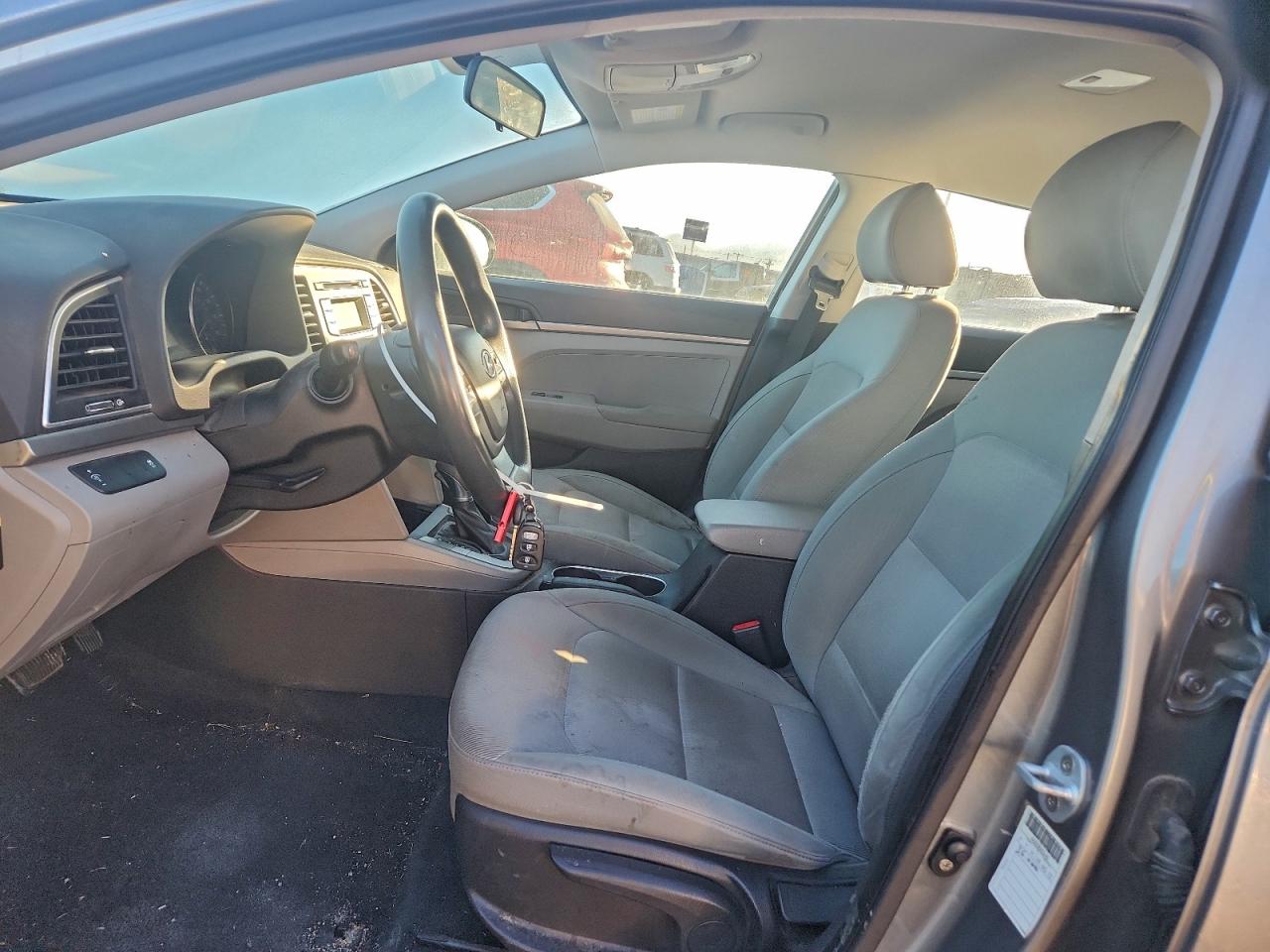 Lot #3311740729 2017 HYUNDAI ELANTRA SE