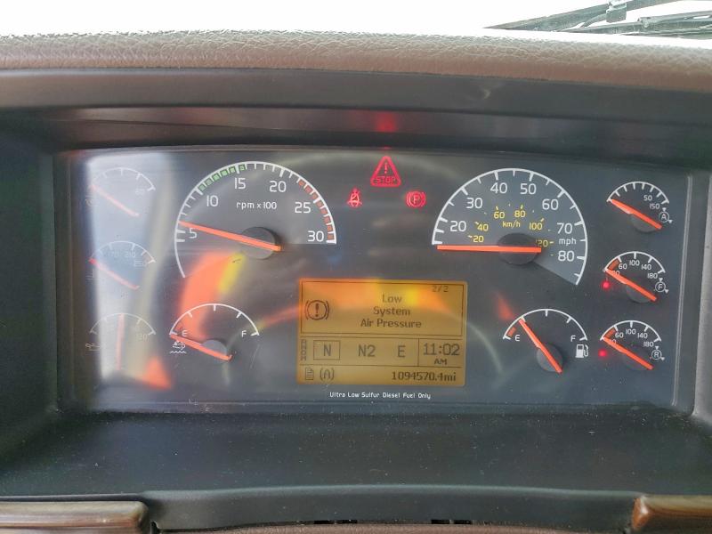 2016 VOLVO VN VNL #3301717363