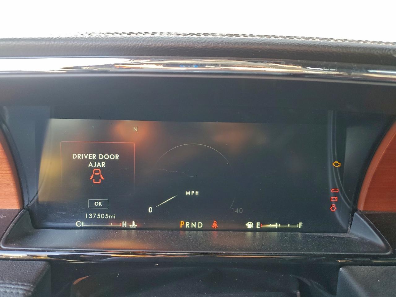 LINCOLN NAVIGATOR RESERVE