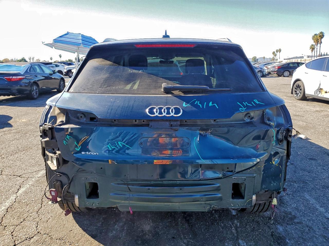 AUDI E-TRON PREMIUM PLUS