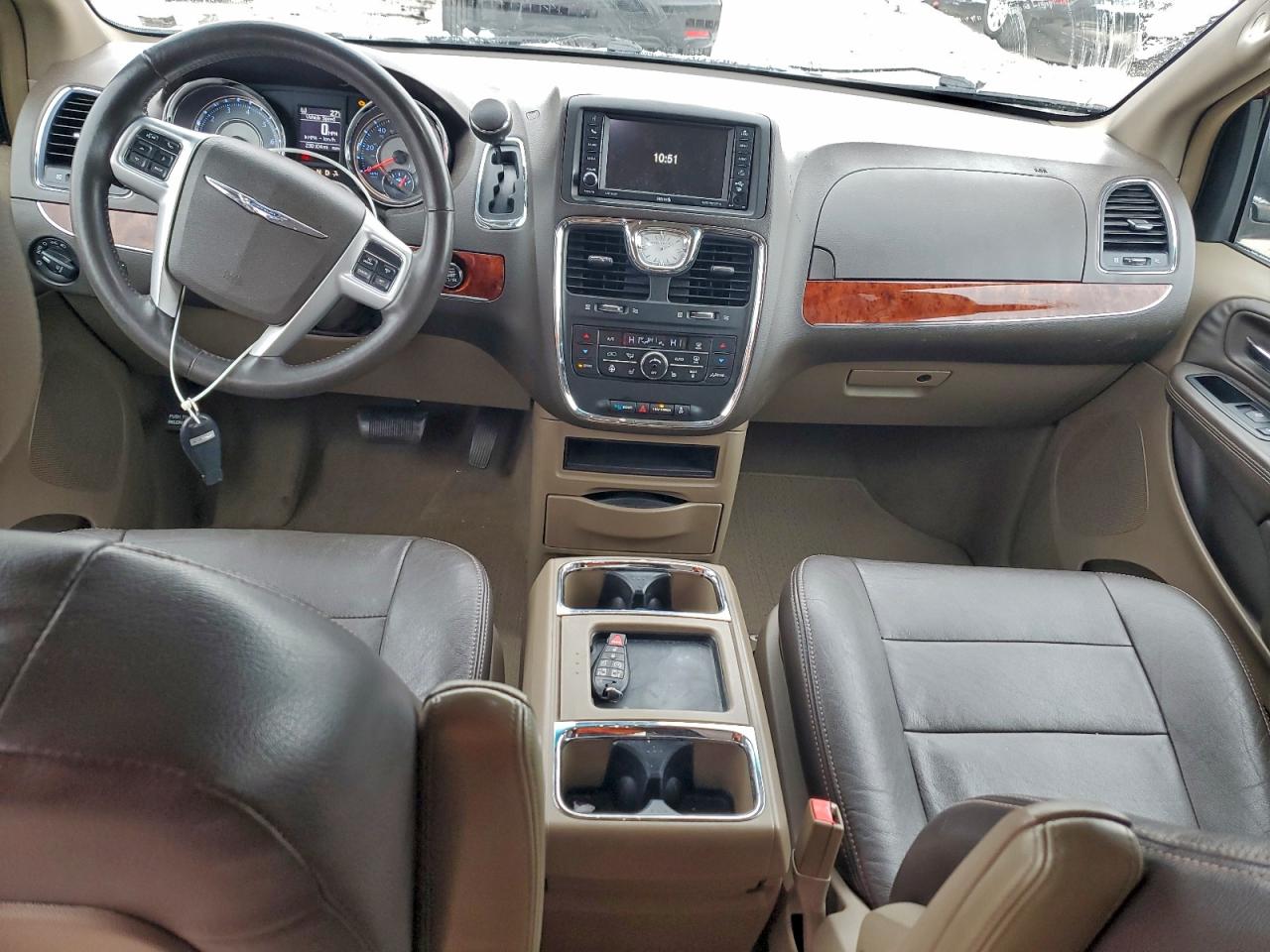 CHRYSLER TOWN & COUNTRY TOURING