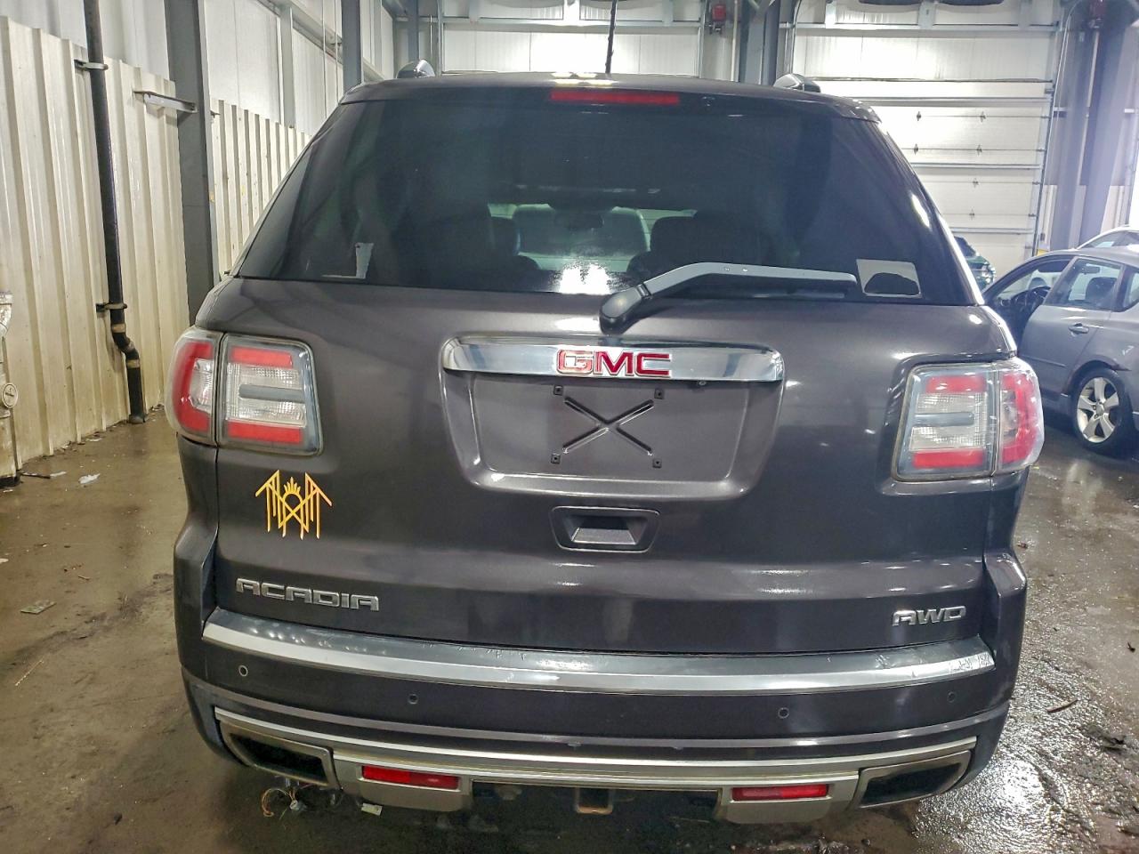 GMC ACADIA DENALI