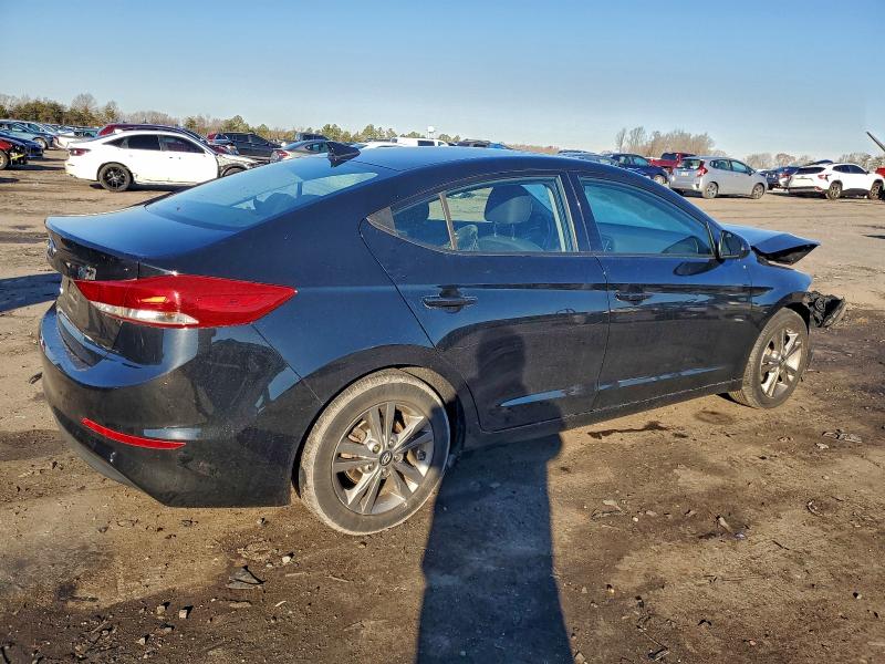 2018 HYUNDAI ELANTRA SE #3305572085