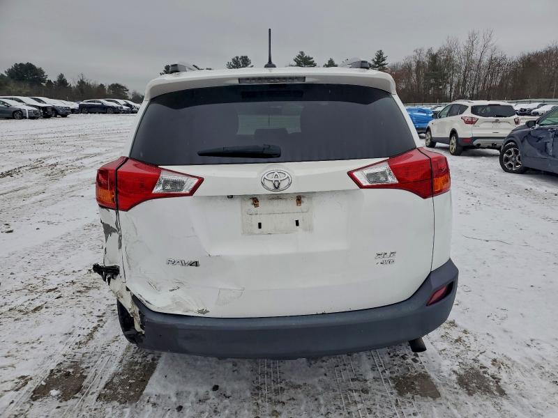 2015 TOYOTA RAV4 XLE #3305303368