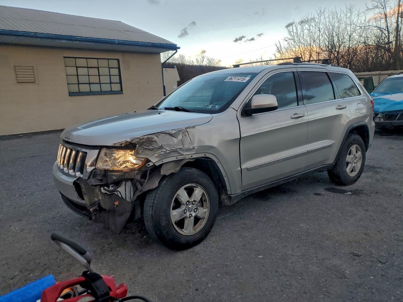 Lot #3315929118 2011 JEEP GRAND CHER