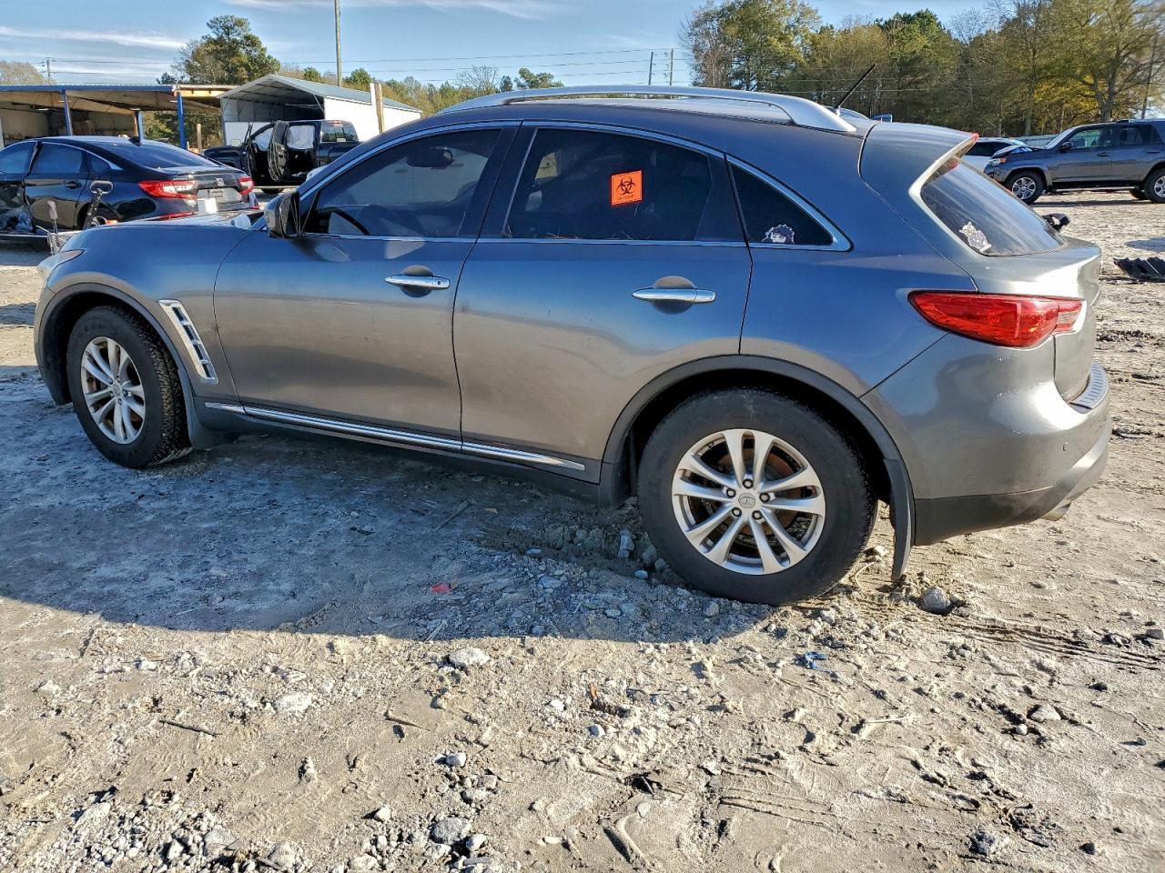 INFINITI FX37