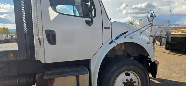 2013 FREIGHTLINER M2 106 MED #3308414276