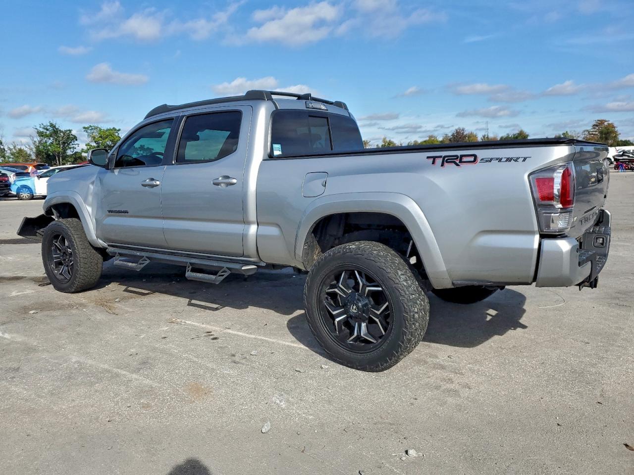 TOYOTA TACOMA DOUBLE CAB