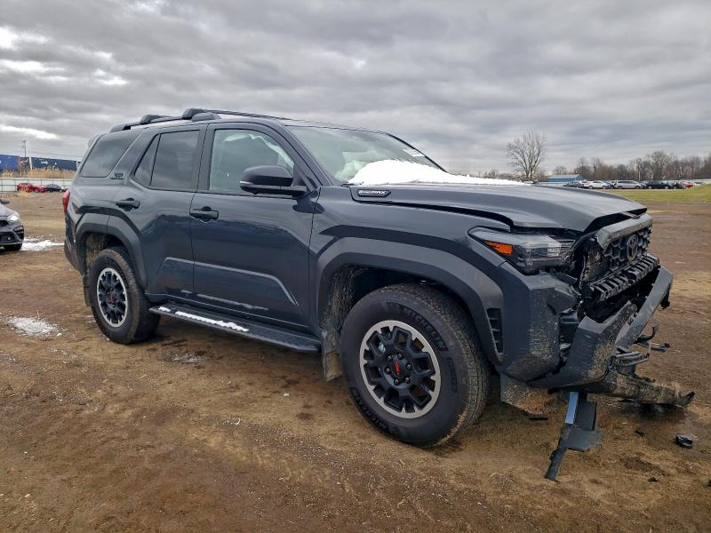 2025 TOYOTA 4RUNNER LI #3310385000
