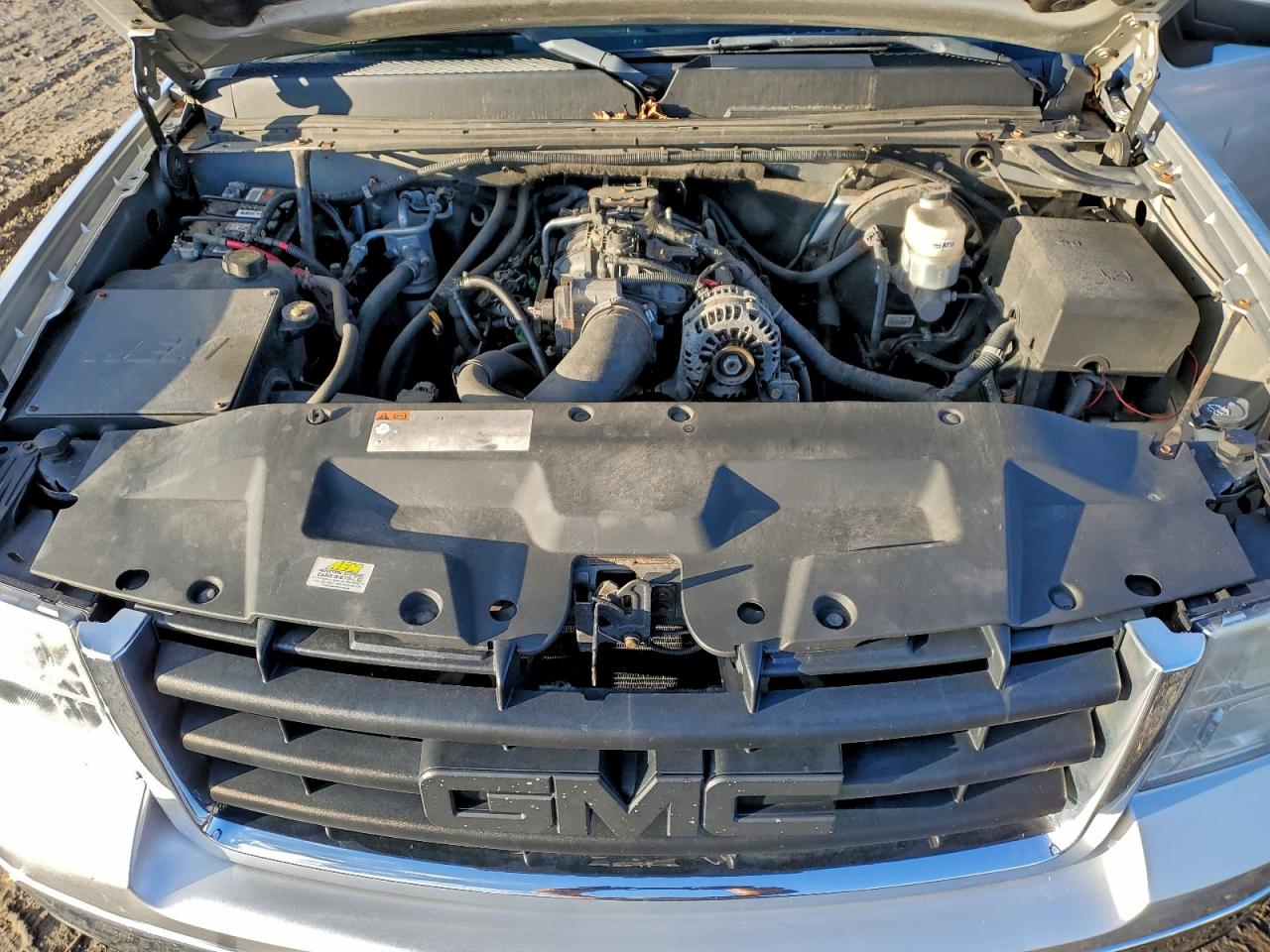 GMC SIERRA K1500 SLT