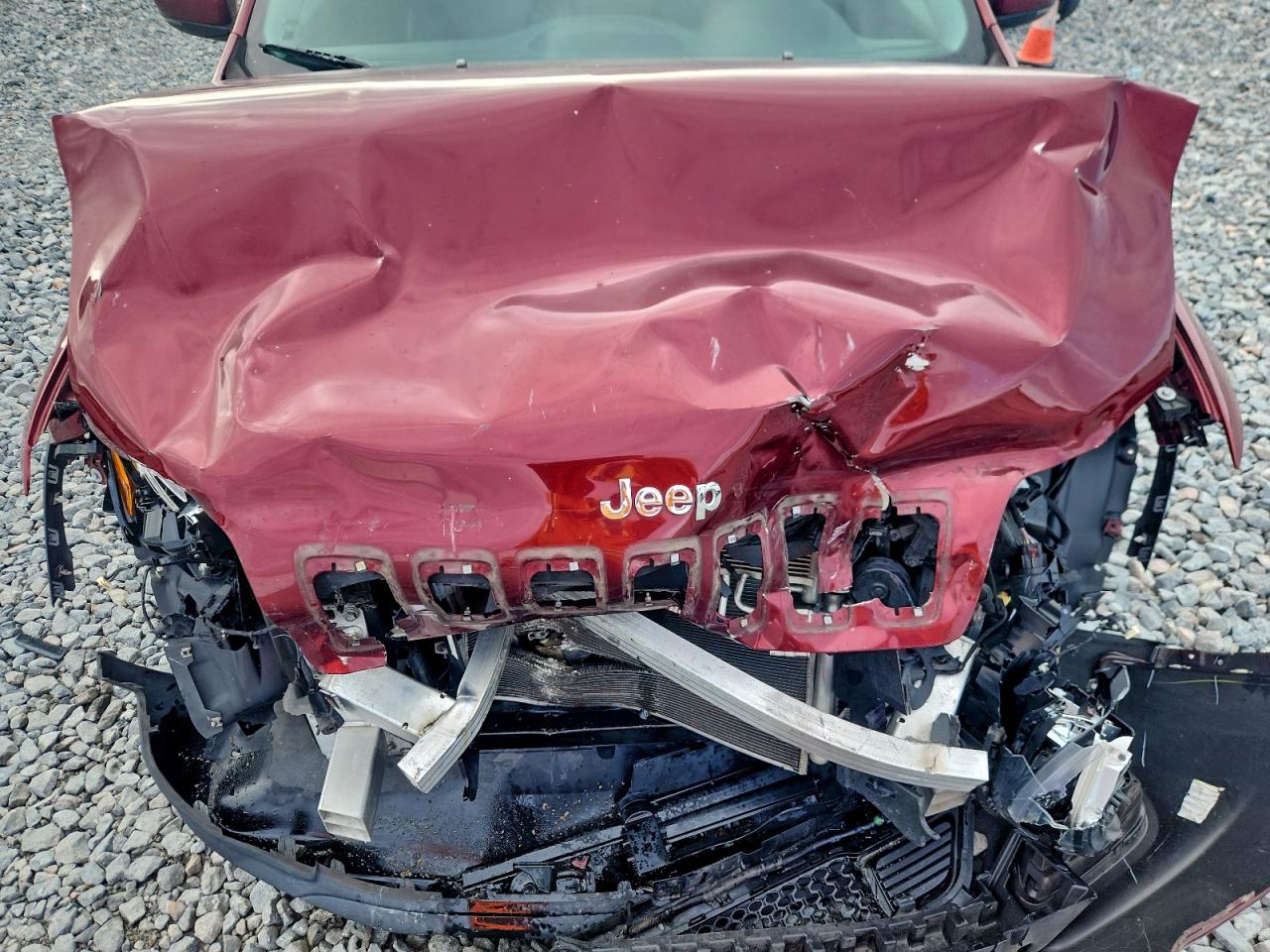 JEEP GRAND CHEROKEE LATITUDE PLUS