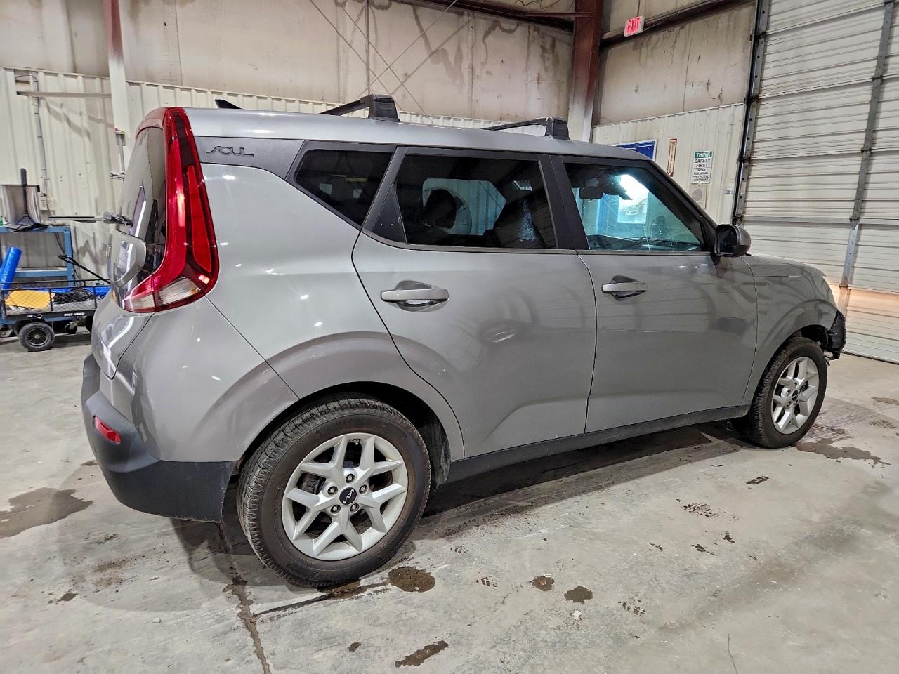 KIA SOUL LX